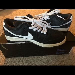 Nike SB sneakers - black and white